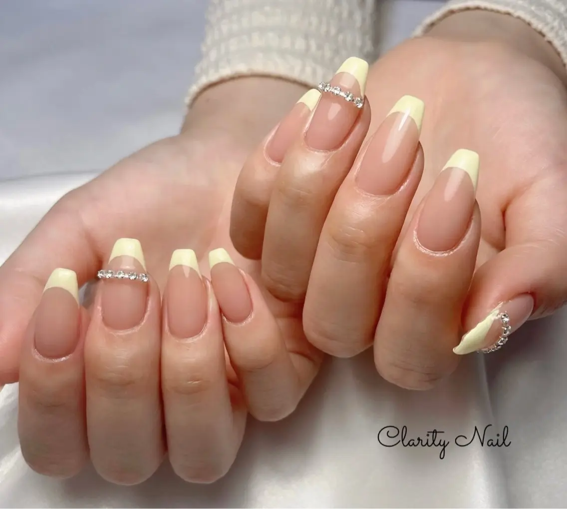ネイル フレンチネイル ハンドネイル Clarity Nailのネイルデザイン