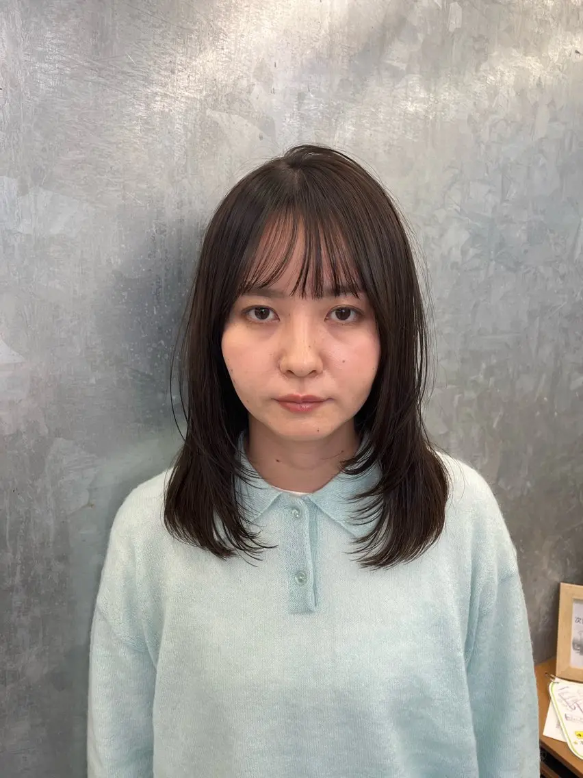 ミディアム アッシュ アッシュブラウン レイヤーカット カット ヘアカラー トリートメント 神作 汐里　江古田 /透明感カラー🌿のヘアスタイル