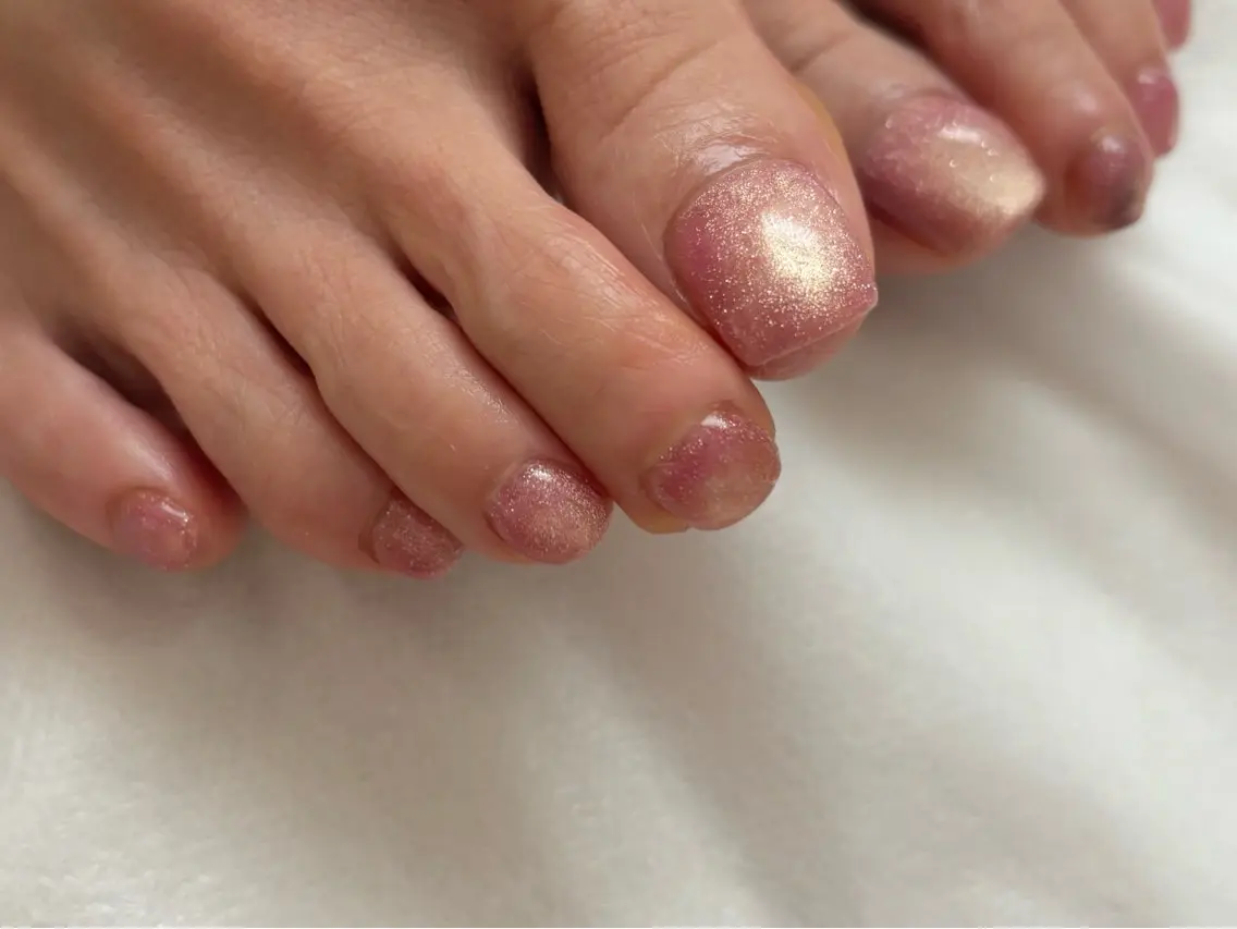 ネイル フットネイル THE NAILERYのネイルデザイン