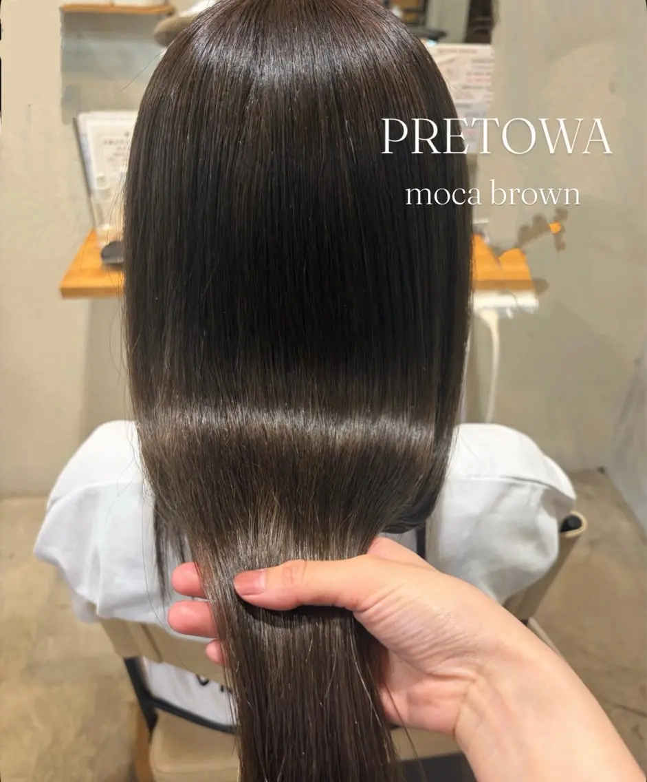 ロング カラー ブリーチ ブラウンカラー 透明感カラー モカブラウン ヘアカラー momoka オリーブ/ベージュのヘアスタイル