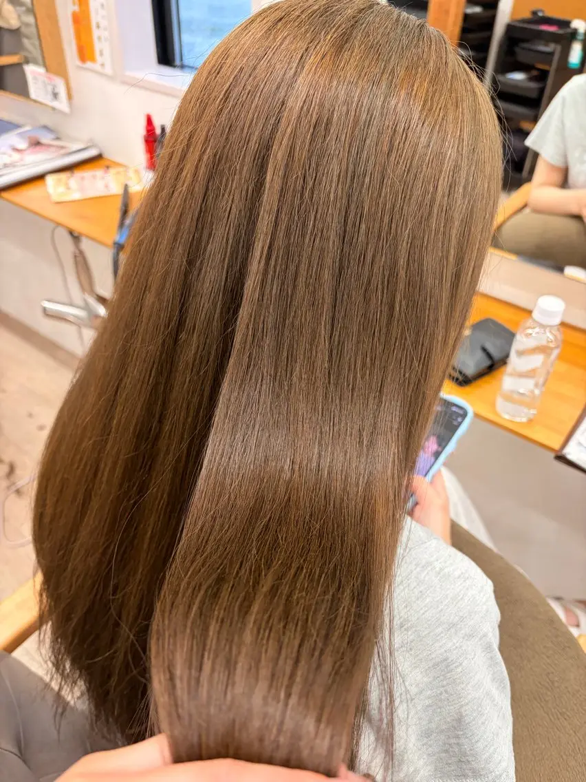 ロング ヘアカラー 村松 音歩のヘアスタイル