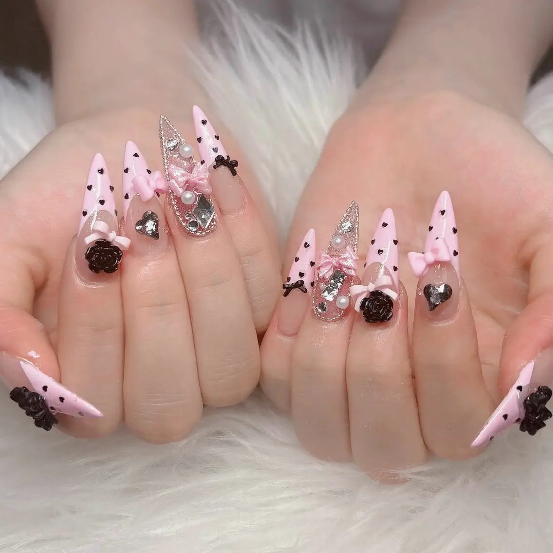 ネイル フットネイル フレンチネイル グラデーション 韓国ネイル ロングネイル ハンドネイル Hani Nail Salonのネイルデザイン