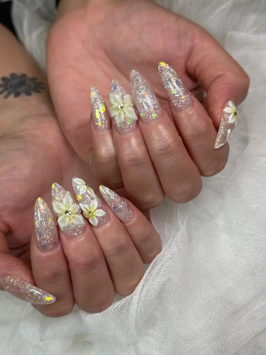 ネイル 蛇沼 枝里のネイルデザイン