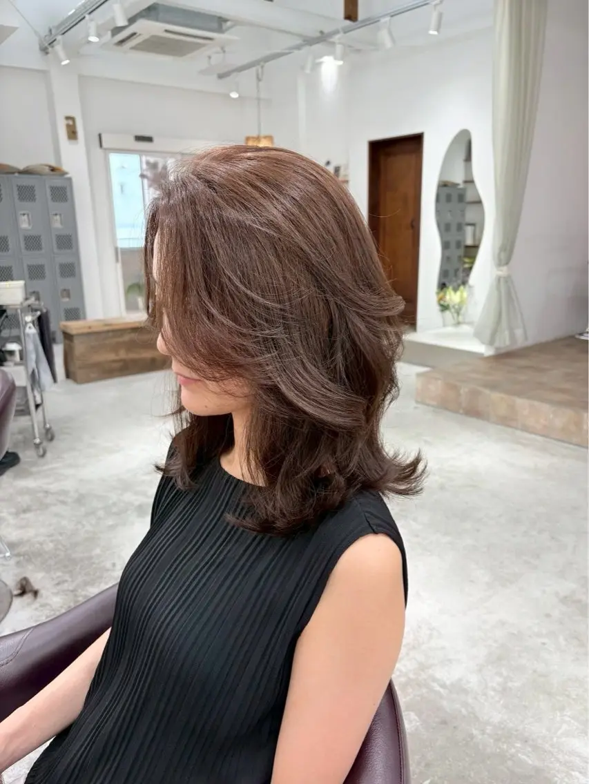 ミディアム カラー ヘアカラー 岩井 綺良のヘアスタイル