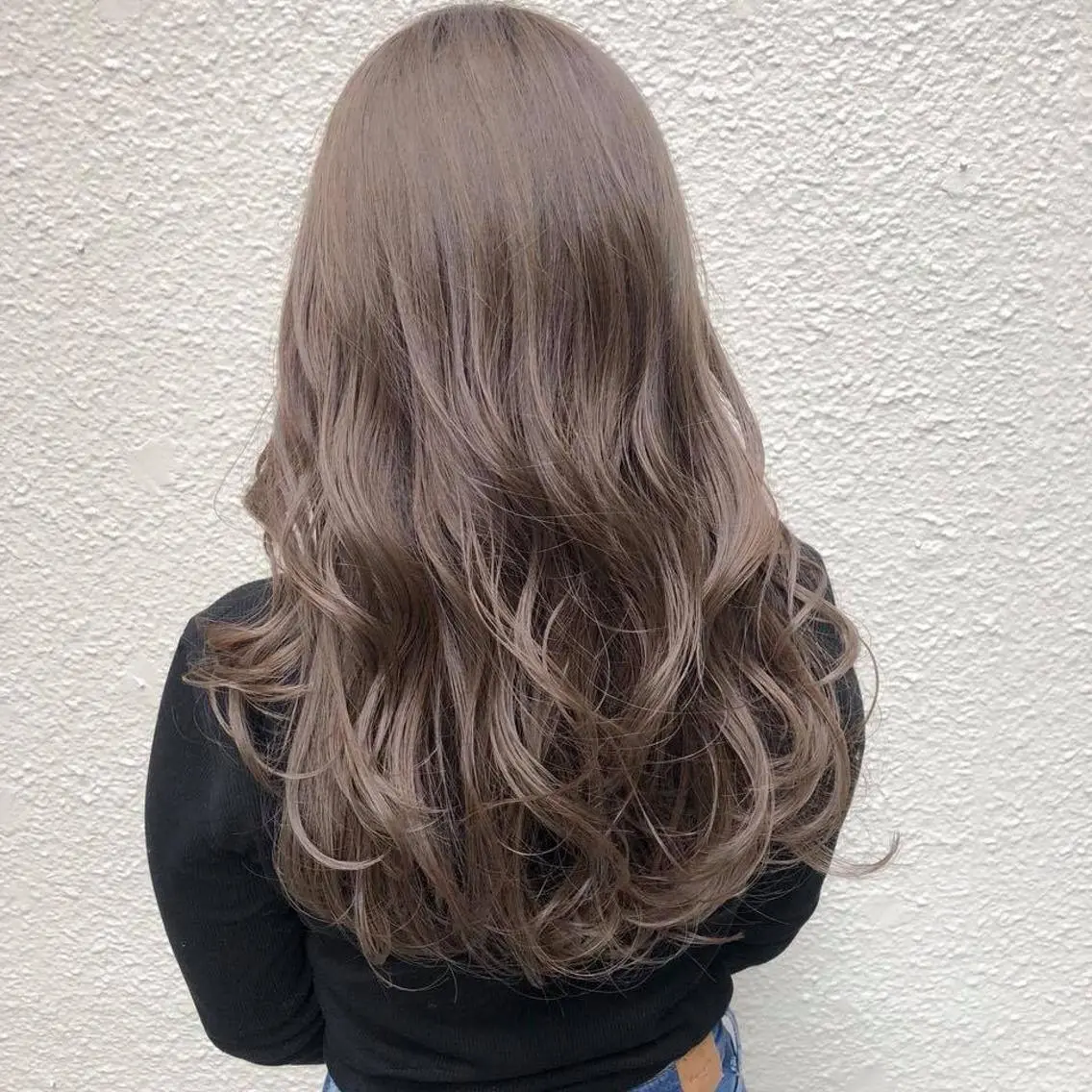 ロング FERIA梅田🖤 透明感カラー🎀のヘアスタイル