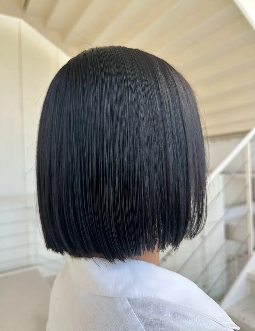 ショート カラー ベージュカラー ブリーチ ケアブリーチ 透明感カラー ダブルカラー 艶髪 黄金比みくのヘアスタイル