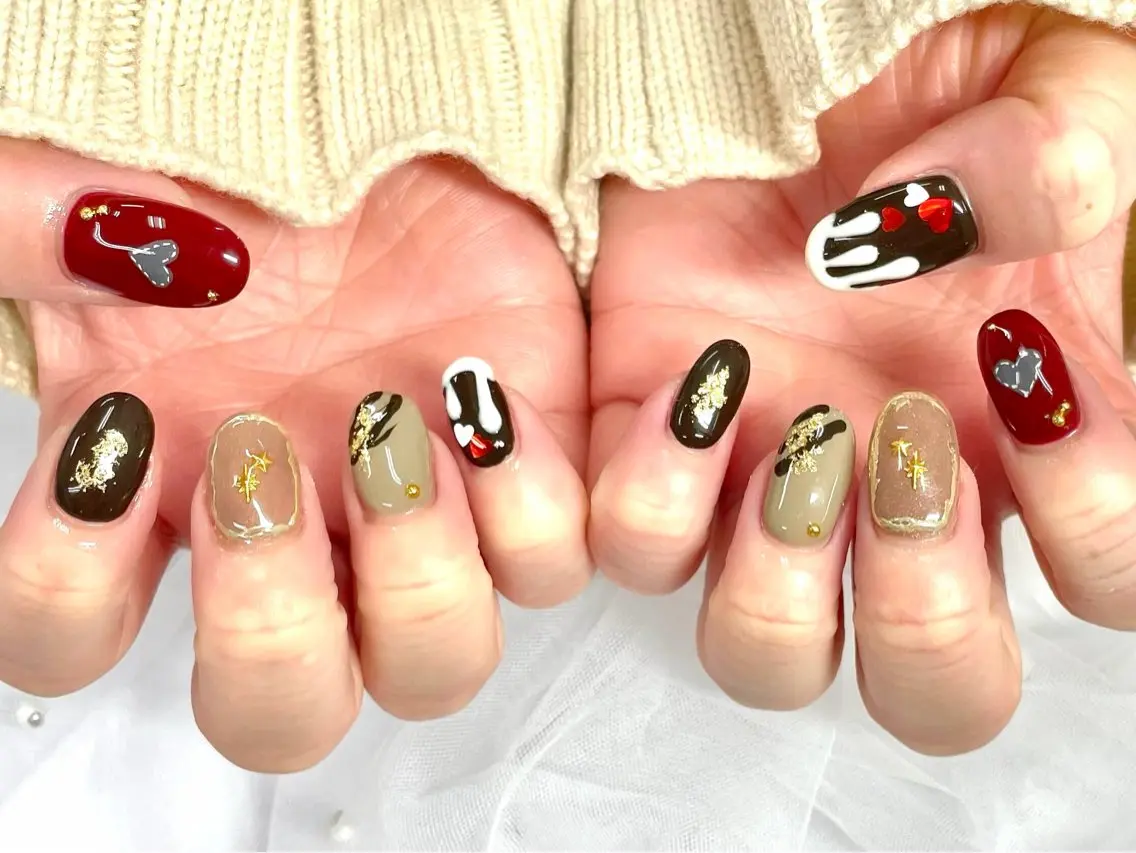 ネイル アートネイル ジェルネイル ハート 韓国ネイル マグネットネイル Nail Neige🐈🌙のネイルデザイン