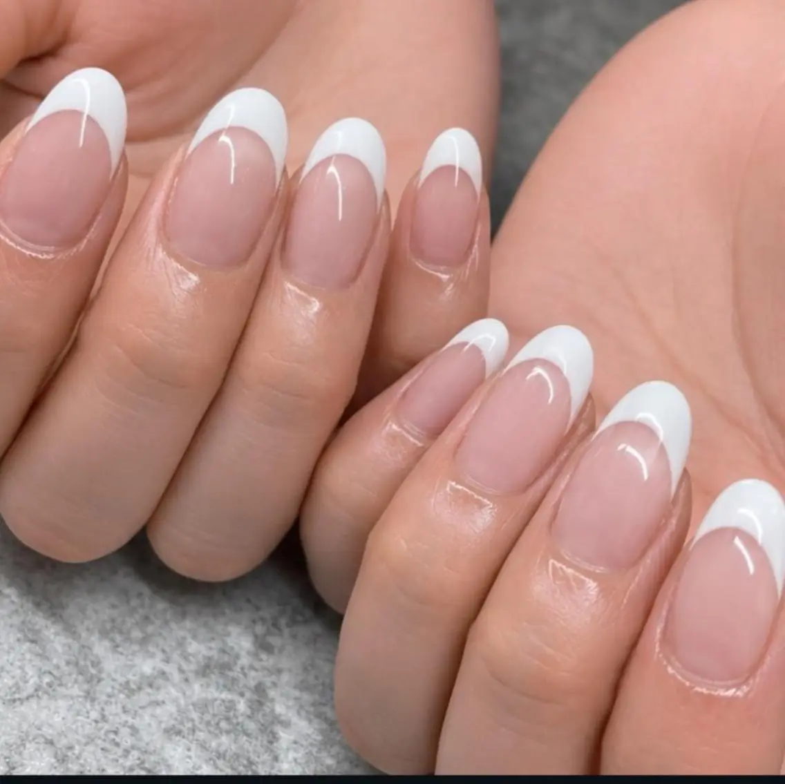 ⭐モデル限定3名⭐オフ込み☆ジェルネイル★フレンチネイル 55%OFFの写真