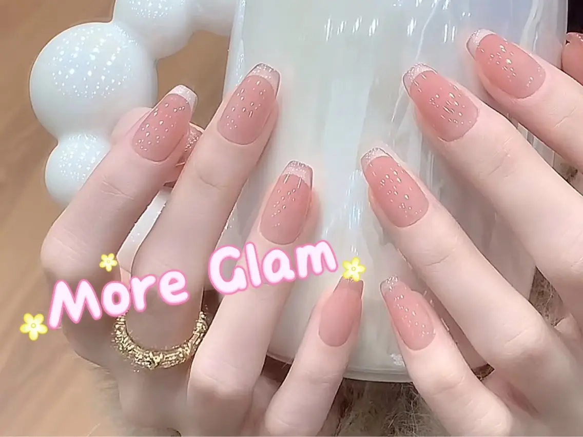ネイル アートネイル オーロラネイル クリアネイル 長さ出し フレンチネイル ハンドネイル 通口 千穂のネイルデザイン