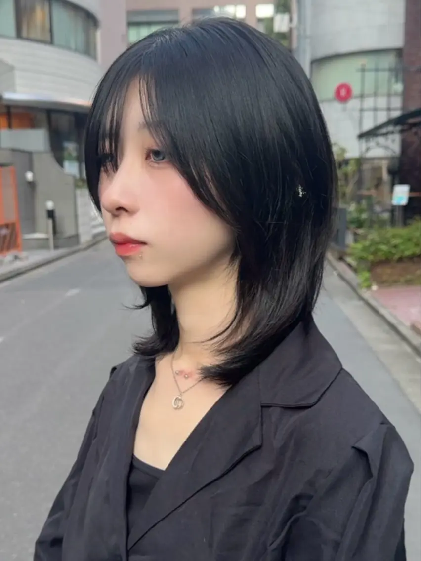 ミディアム カット ヘアカラー トリートメント 渡辺 鴻江のヘアスタイル