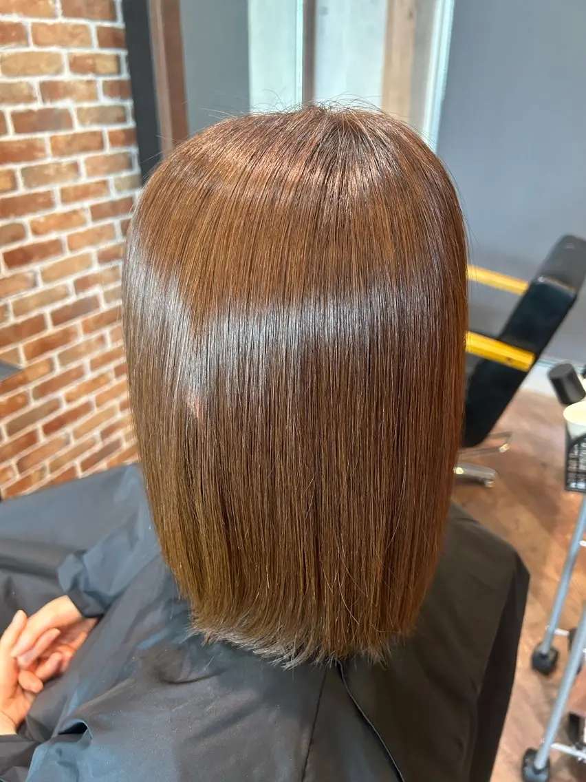 ミディアム カット 縮毛矯正 トリートメント モリタ ミサキのヘアスタイル