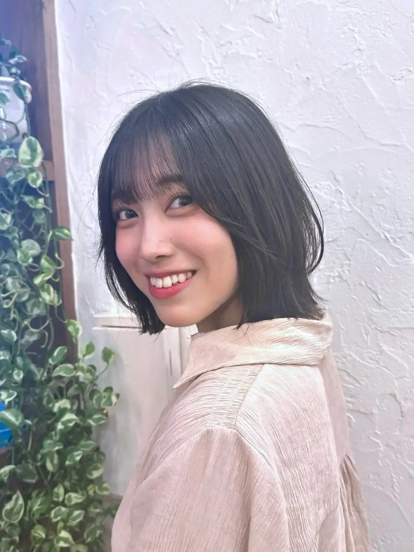 ミディアム ボブ/切りっぱなし/ 小野大地のヘアスタイル
