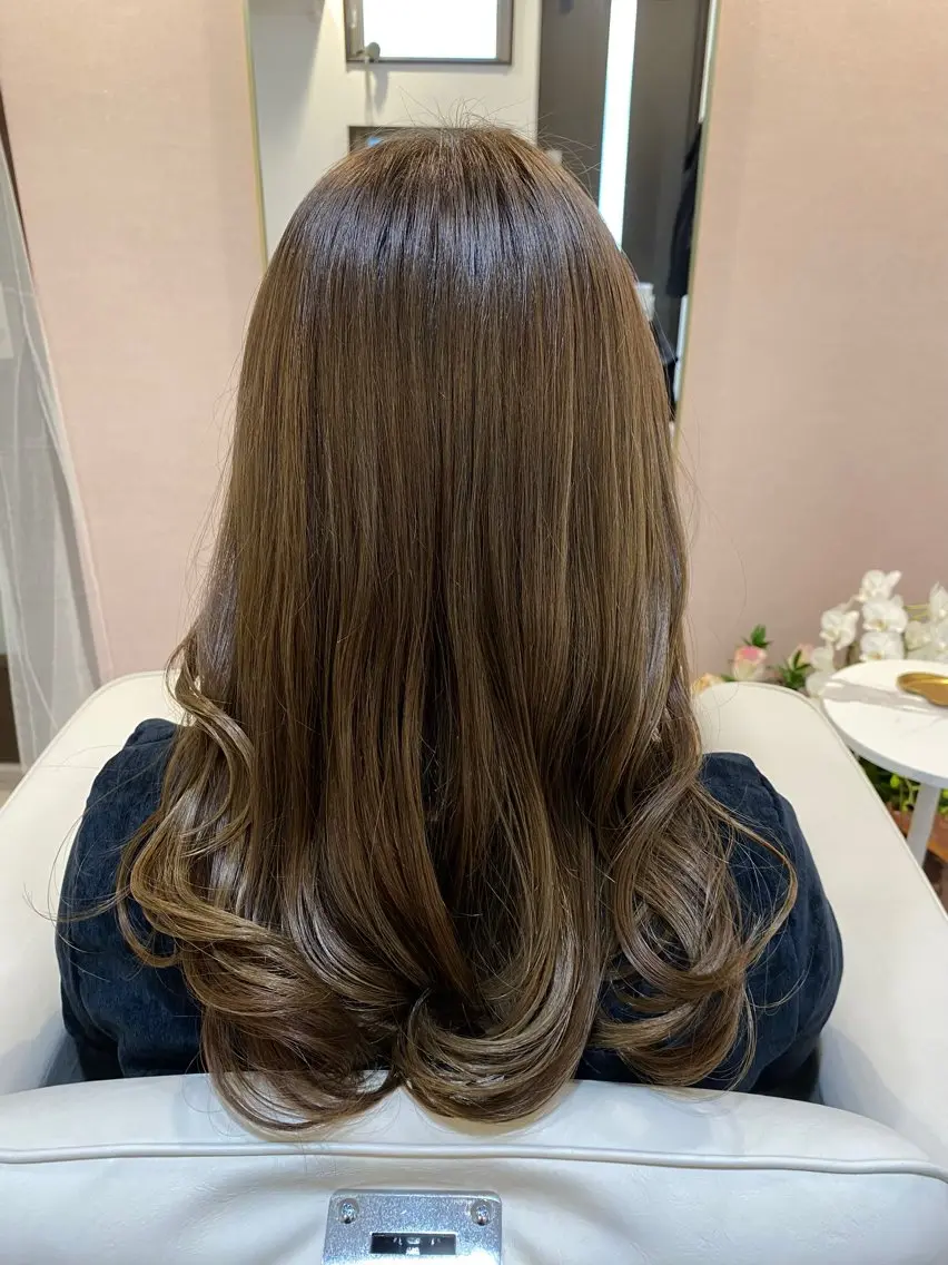 ロング カラー カット ヘアカラー トリートメント Bell hair 🎀のヘアスタイル