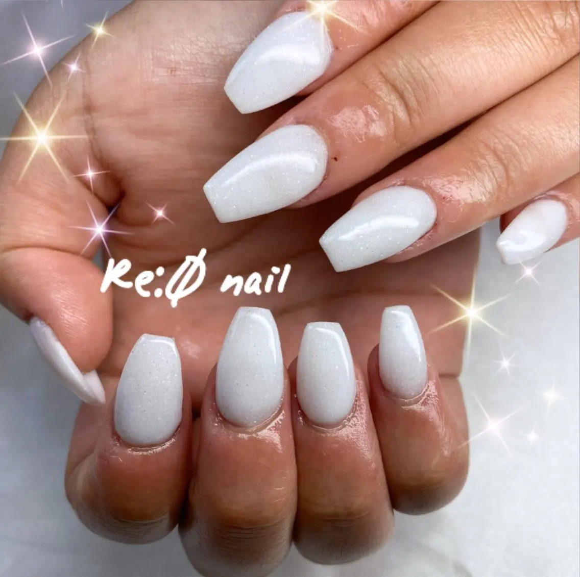 ネイル ラメ(グリッター) ホワイト ハンドネイル Re:Ø nail 🩵TSUJIのネイルデザイン