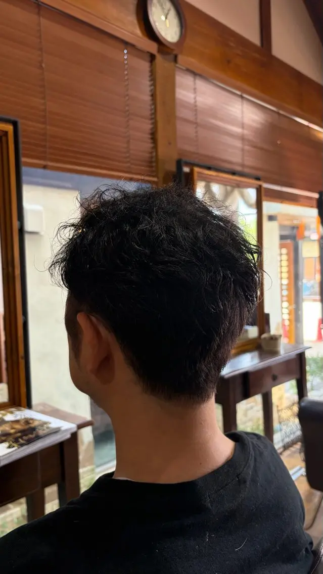 メンズ カット パーマ 鬼塚 太久斗のヘアスタイル