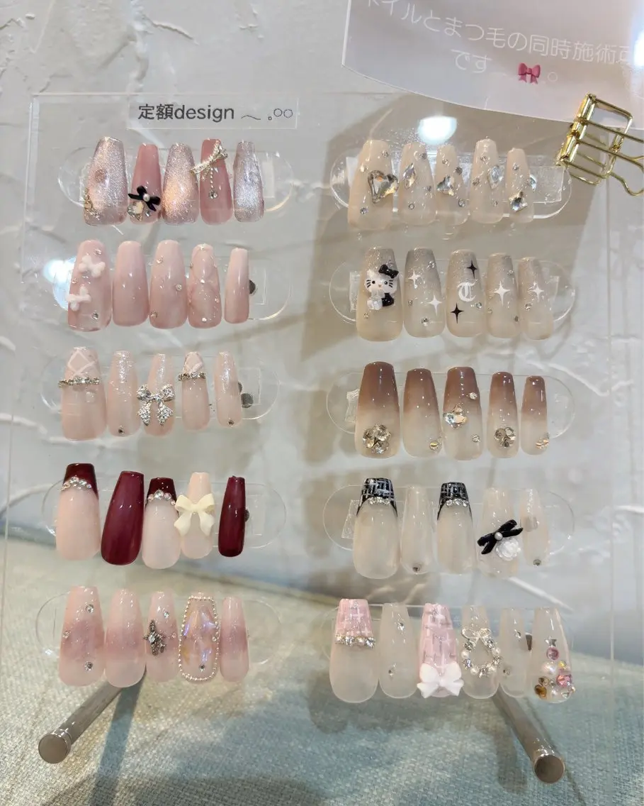 ネイル 冬ネイル クリスマス ハンドネイル beautiful meみくのネイルデザイン
