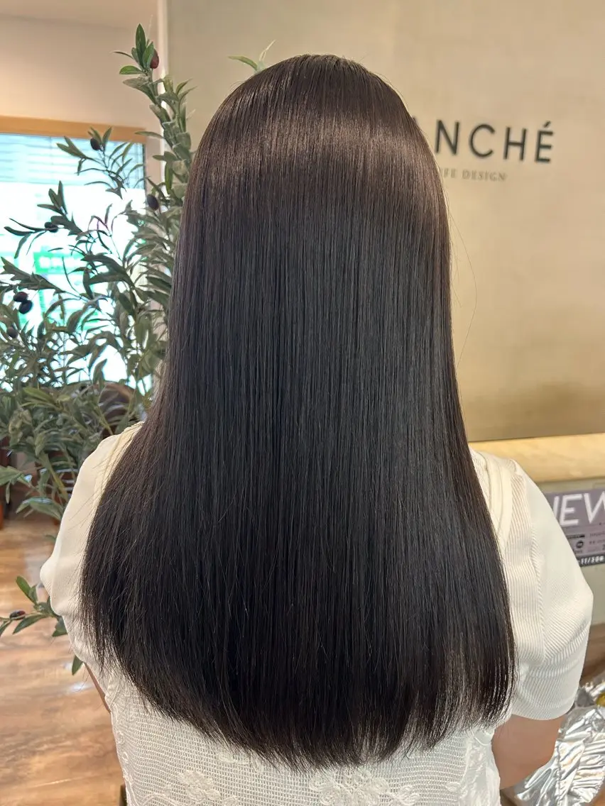 ロング カット 縮毛矯正 穐山 翔也のヘアスタイル