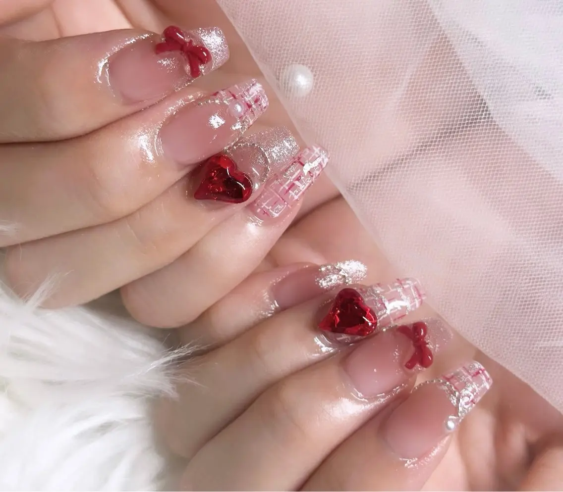 ネイル EMANON nailistのネイルデザイン