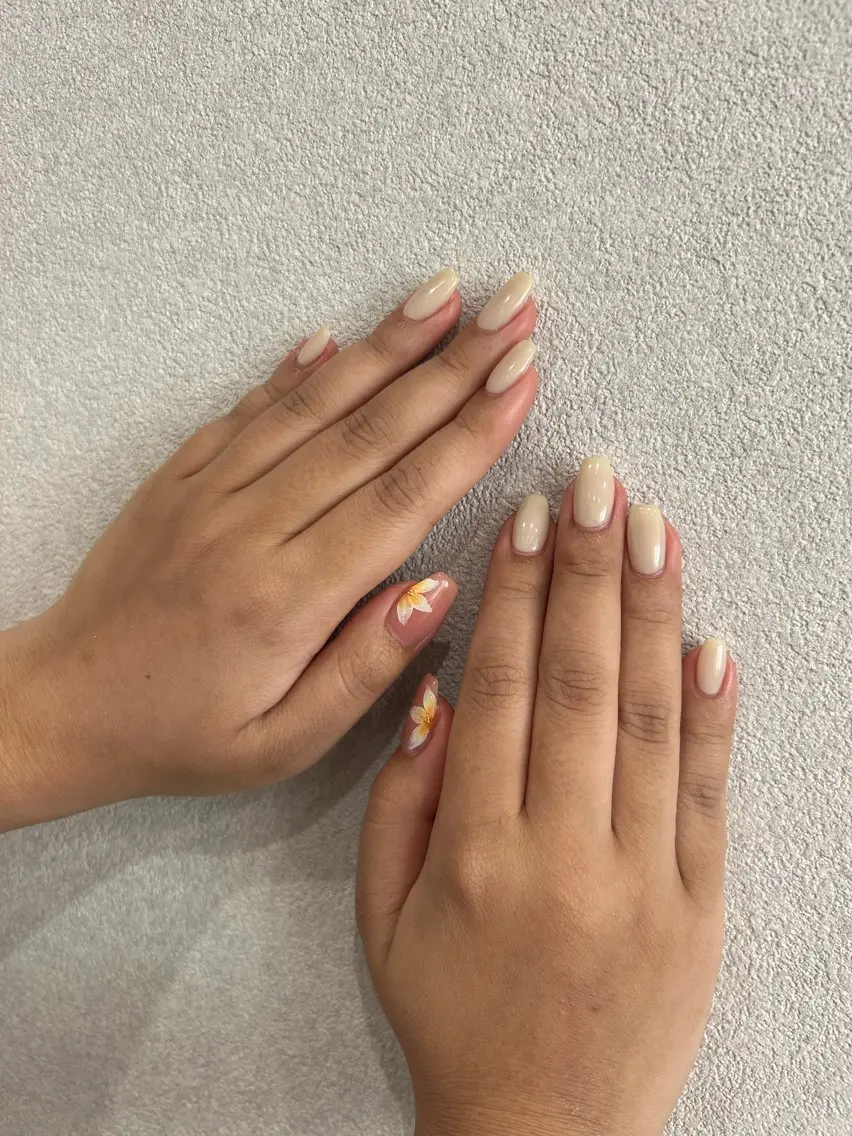 ネイル ハンドネイル 小松 千冬のネイルデザイン
