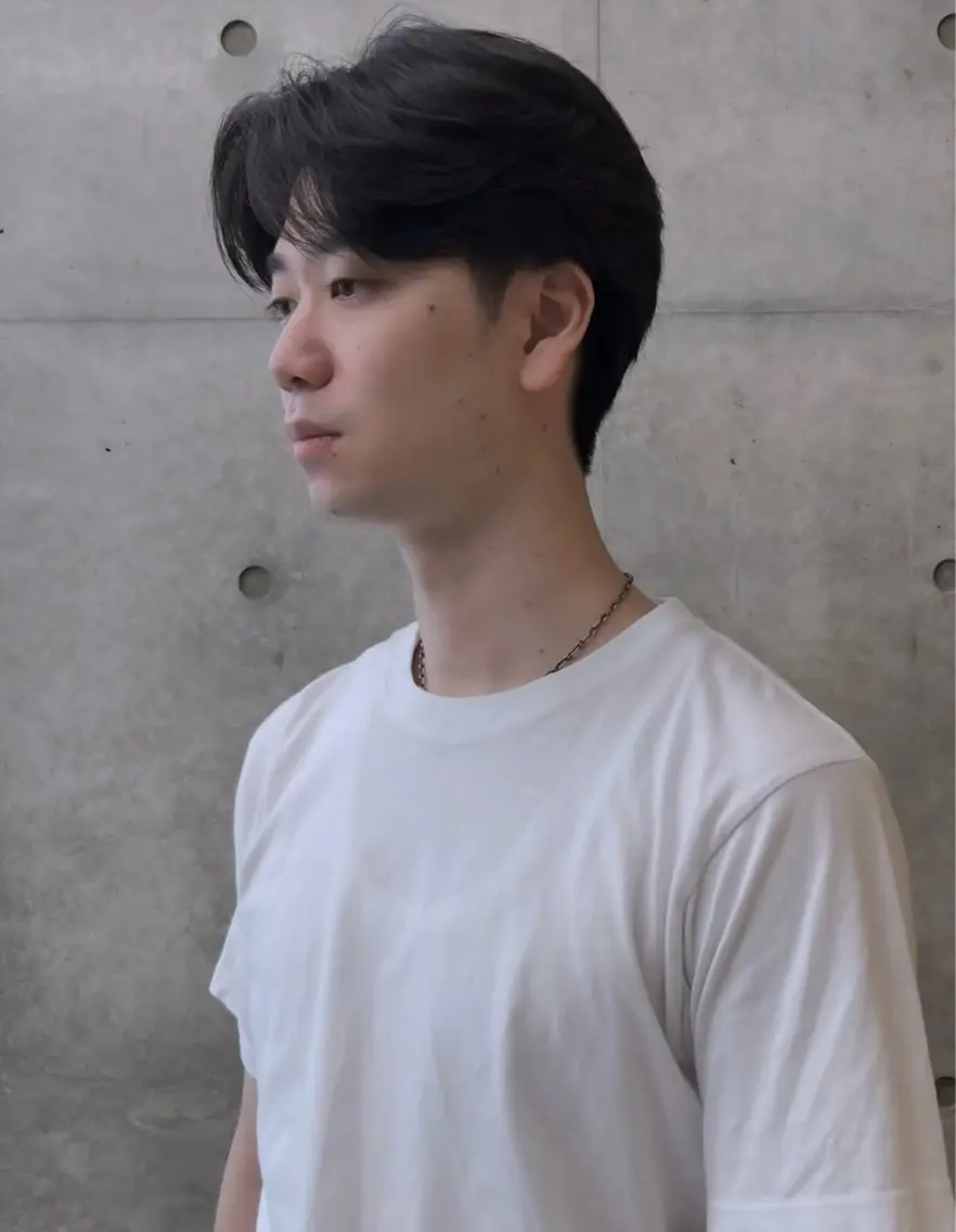 ショート メンズ 鶴巻 智樹のヘアスタイル