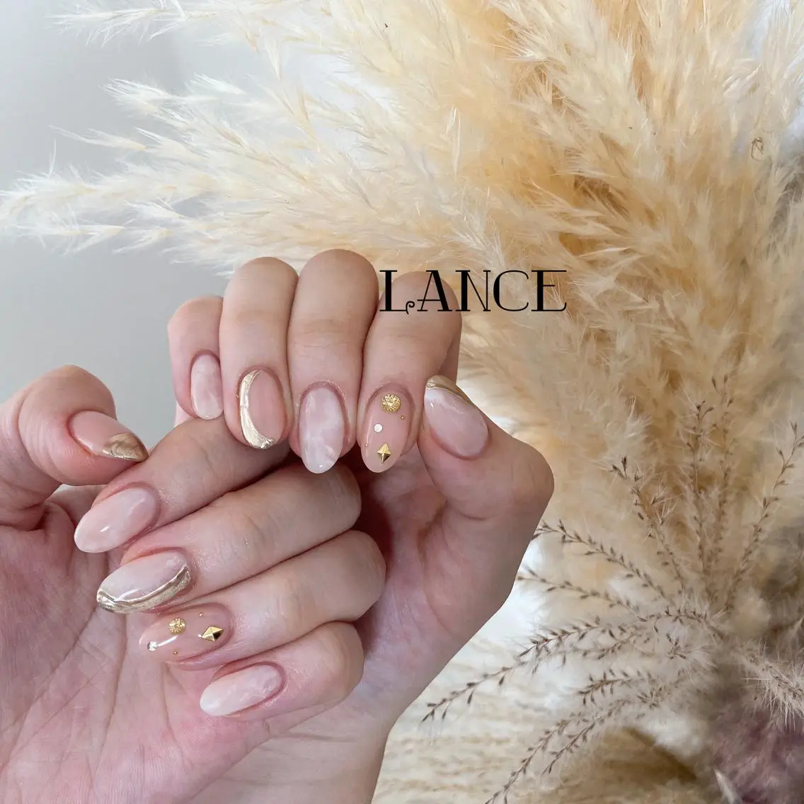 ミディアム ハンドネイル Lance nailのネイルデザイン