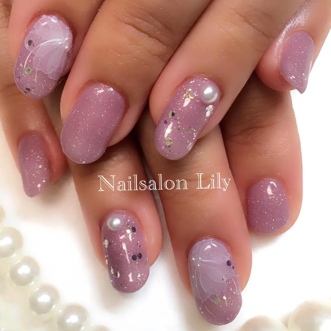 ネイル フラワーネイル Lily*nail 🌻Mii🌻のネイルデザイン