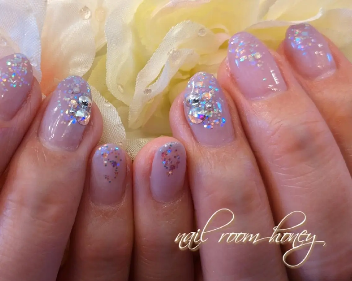 ネイル グラデーション キラキラネイル パステルネイル パープル シンプルネイル nail room  honeyのネイルデザイン
