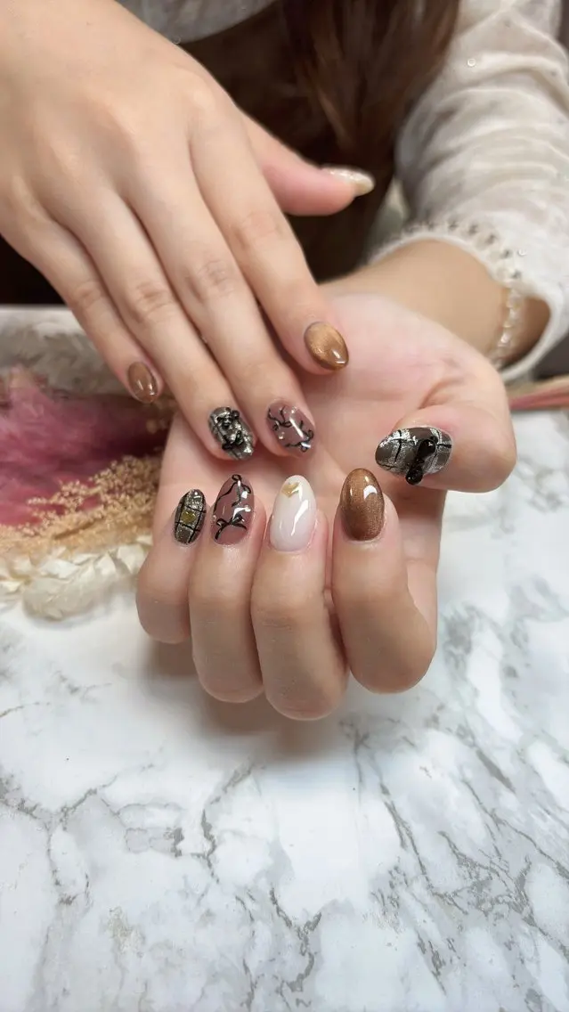 ネイル ハンドネイル はな💎ネイル ワンホン、長さ出しのネイルデザイン