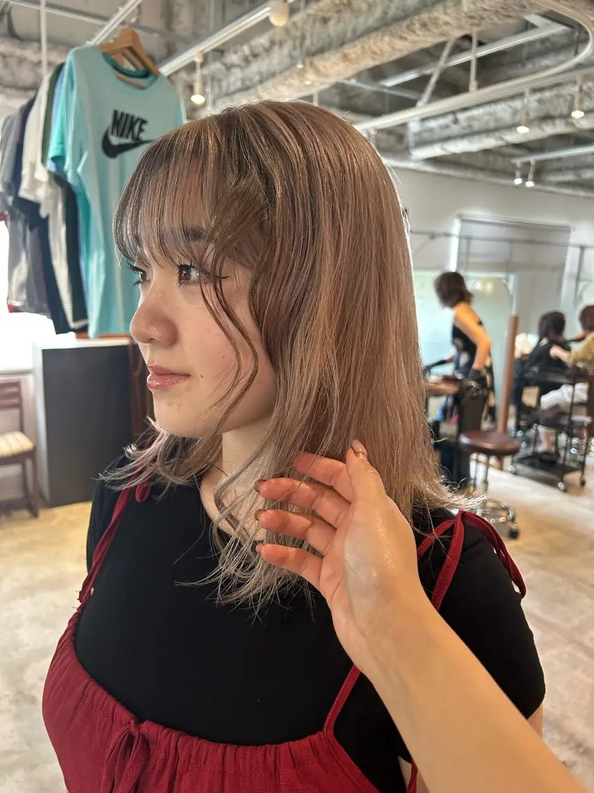 セミロング カラー ヘアアレンジ 🎀suzuna 透明感colorのヘアスタイル
