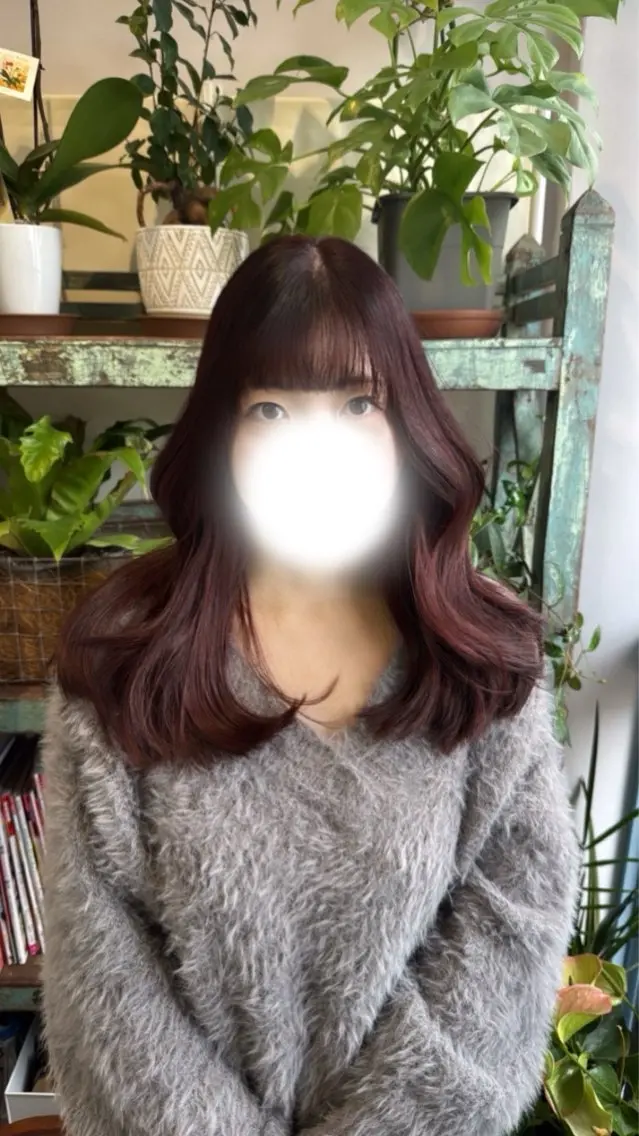 ロング カラー キッズ 顔周りカット レイヤーカット カット ヘアカラー トリートメント Sakura .のヘアスタイル
