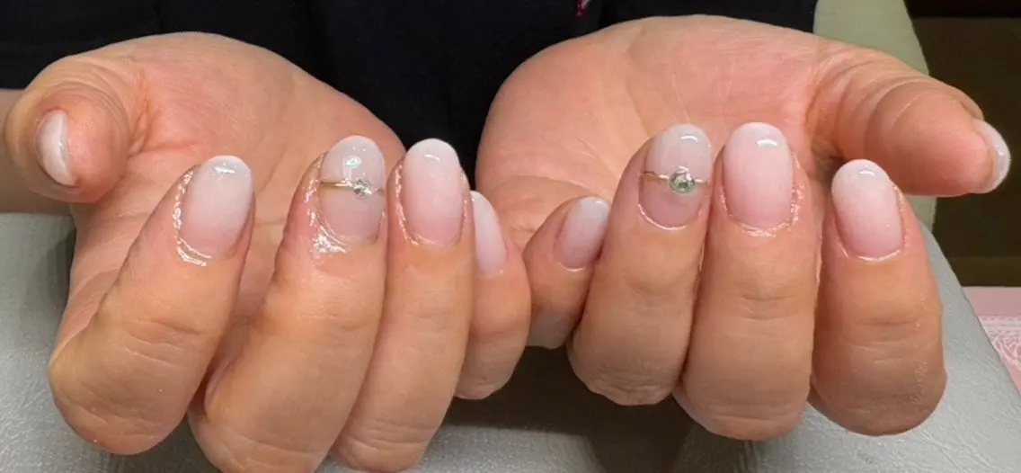 ネイル 持ち込み ハンドネイル Chaleur fleurのネイルデザイン