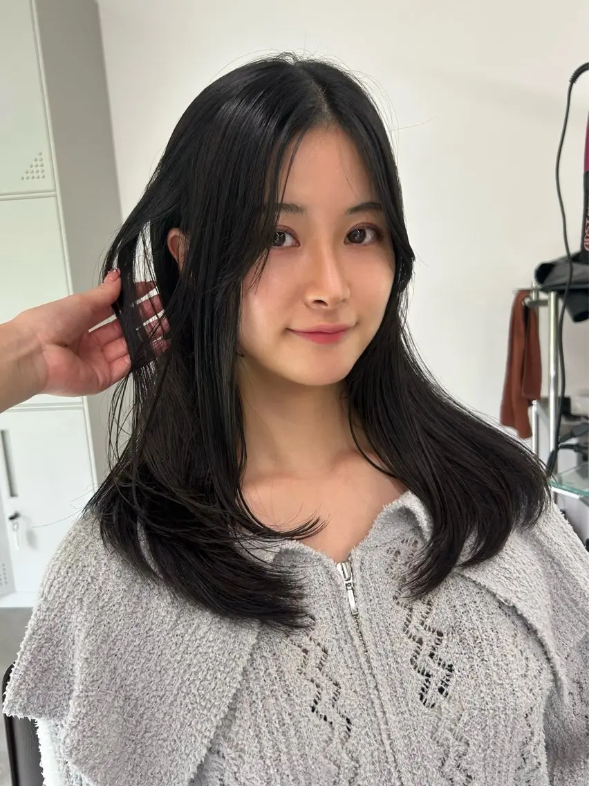 ロング カラー 大阪梅田/ イマムラミヅキのヘアスタイル