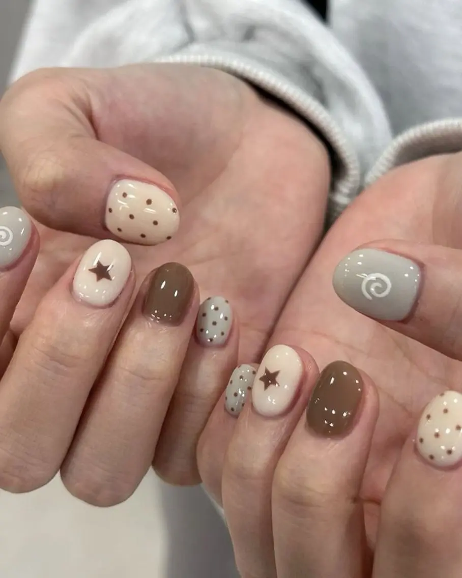 ネイル アートネイル オーロラネイル フレンチネイル ジェルネイル グラデーション ハンドネイル Sora nail 長さ出し専門店のネイルデザイン