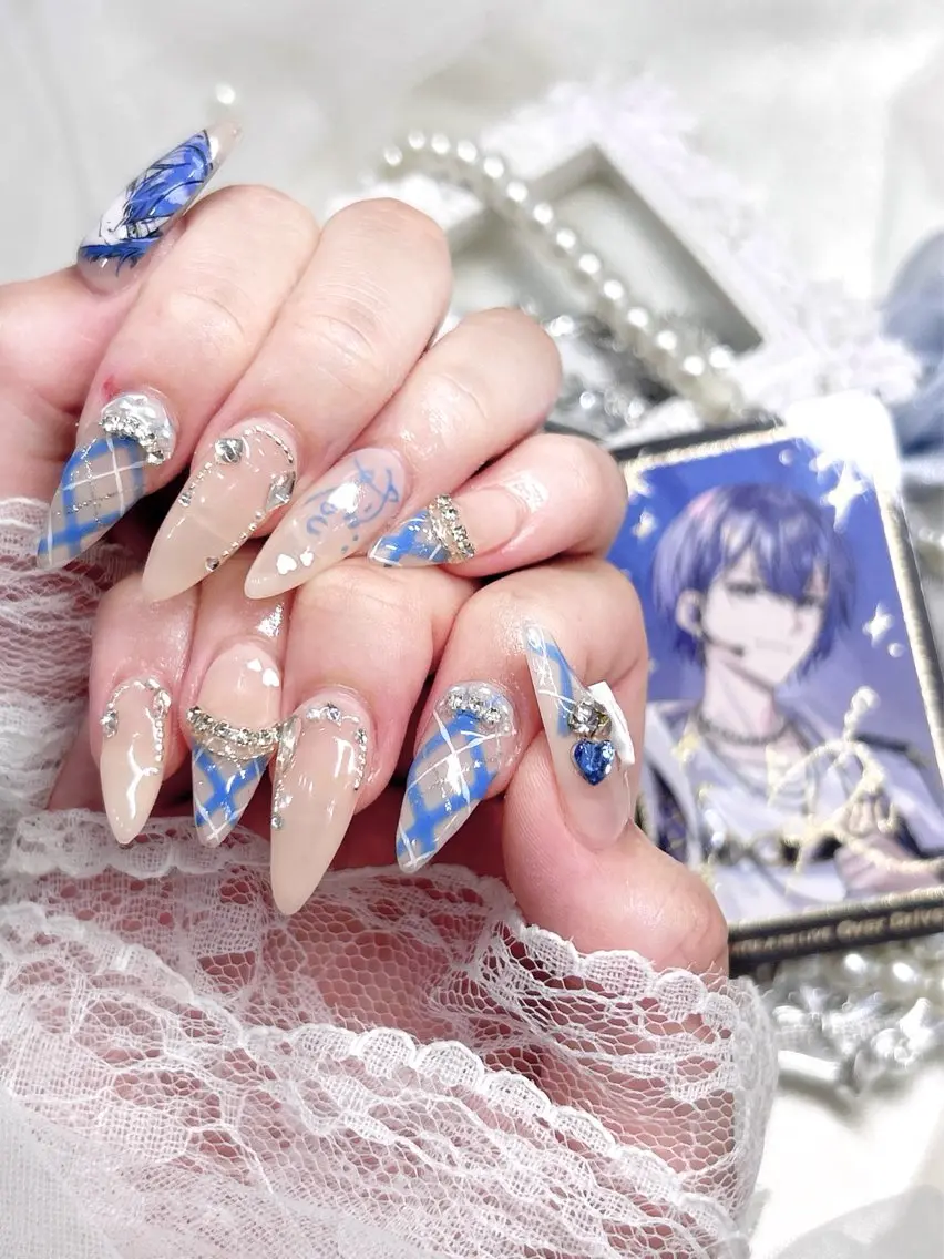 ネイル 長さ出し ネイルチップ ハンドネイル ️🫧みつき/ 渋谷/痛ネイル️🫧のネイルデザイン