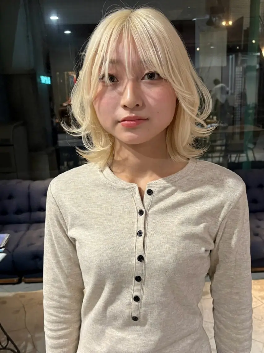 ブリーチ矯正美髪矯正 ✨オオエタクミのヘアスタイル