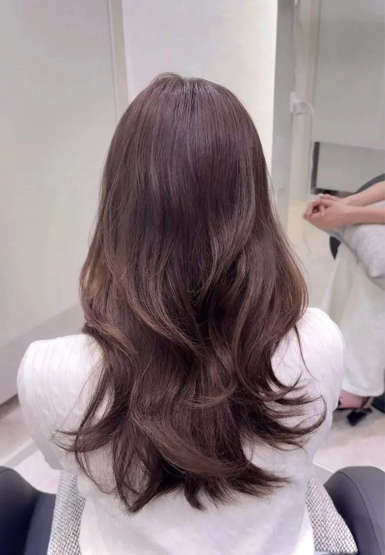 ロング カラー Arisa /アシスタントのヘアスタイル