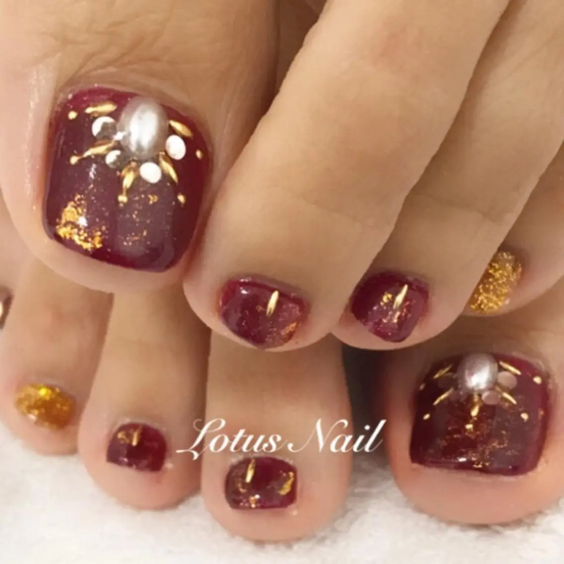 ネイル フットネイル Lotus Nailのネイルデザイン