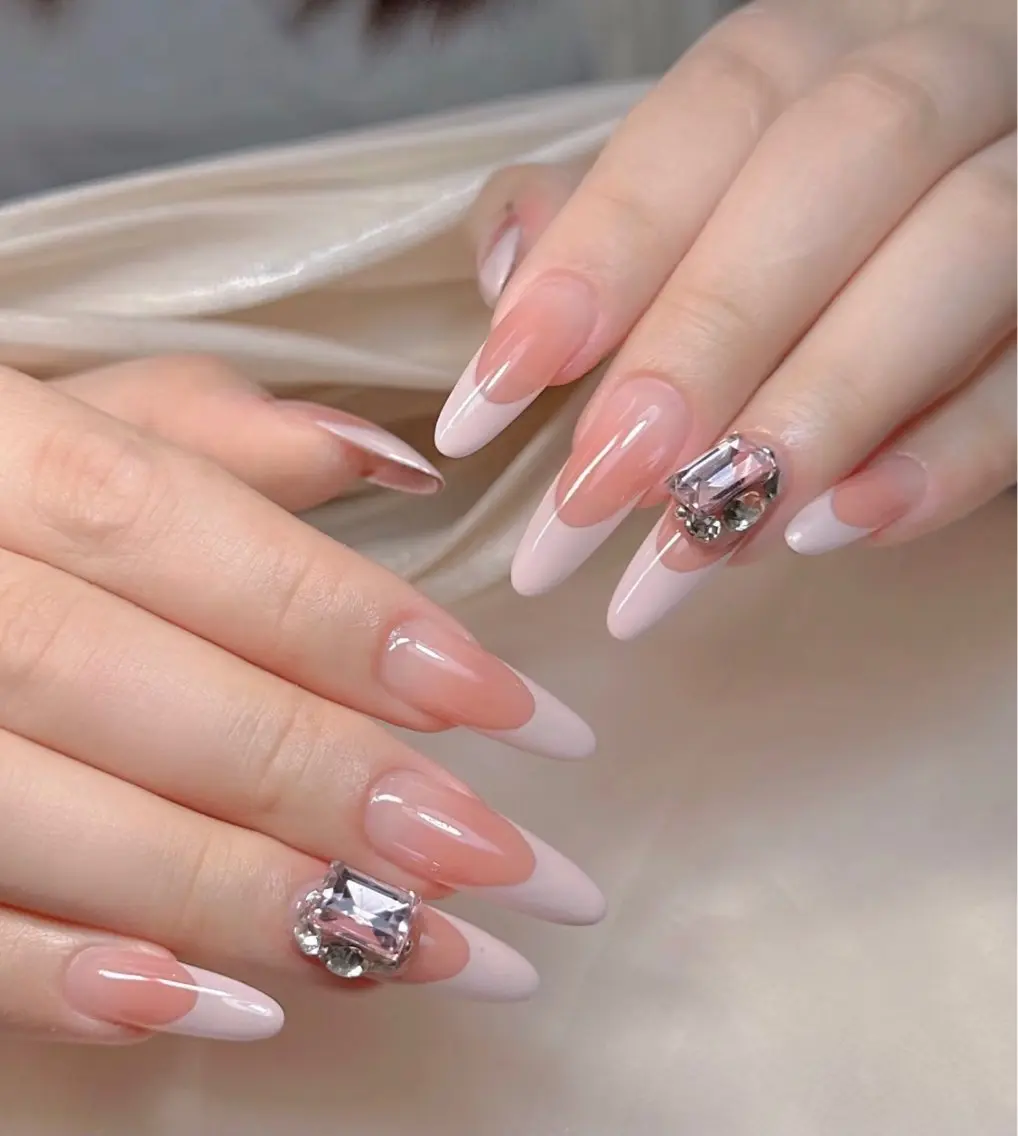 ネイル ハンドネイル D-BEAUTY Nailsalonのネイルデザイン