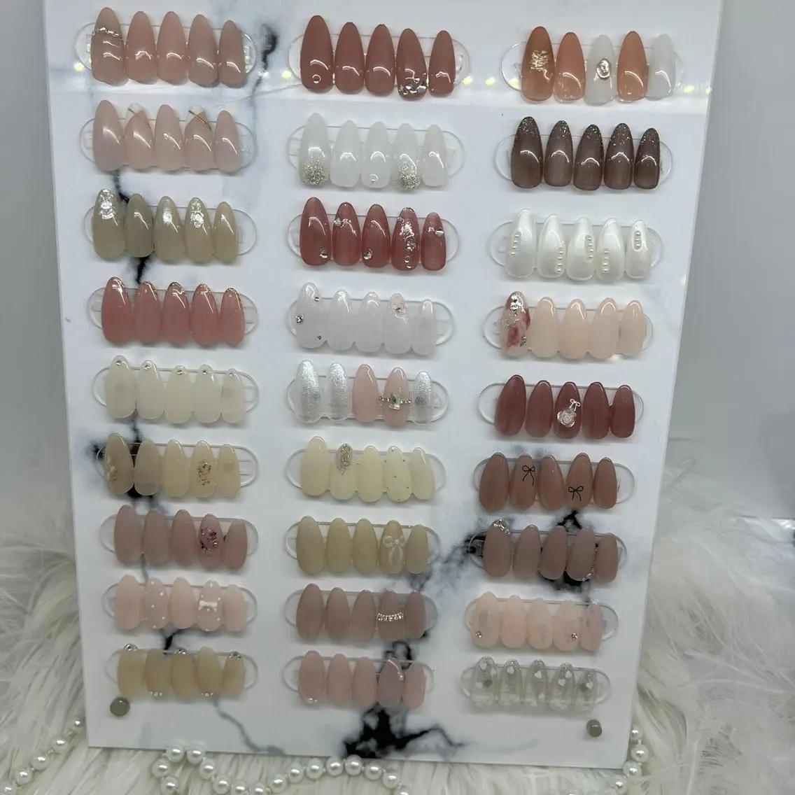 ネイル アートネイル フラッシュネイル ジェルネイル 氷ネイル・うるうるネイル キラキラネイル M2 BEAUTY アユミのネイルデザイン