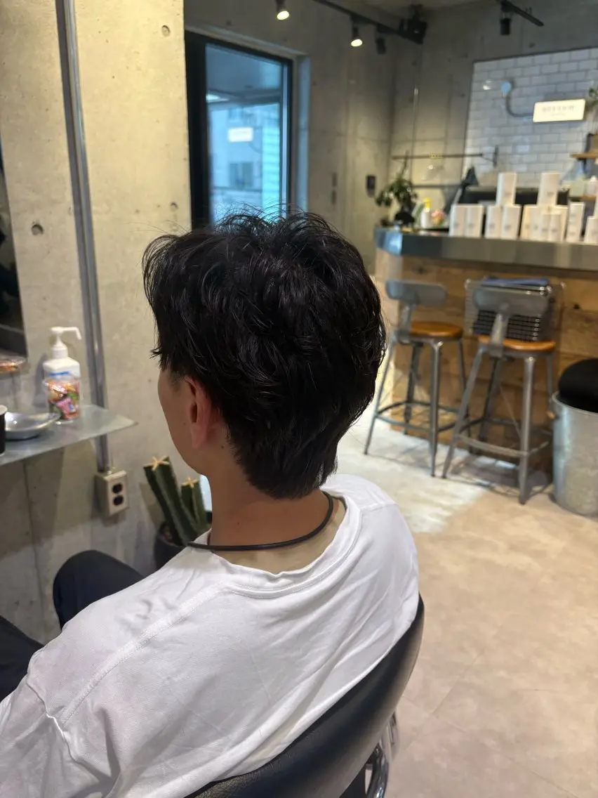 メンズ カット 縮毛矯正 韓国ヘアー🇰🇷 MIWAのヘアスタイル