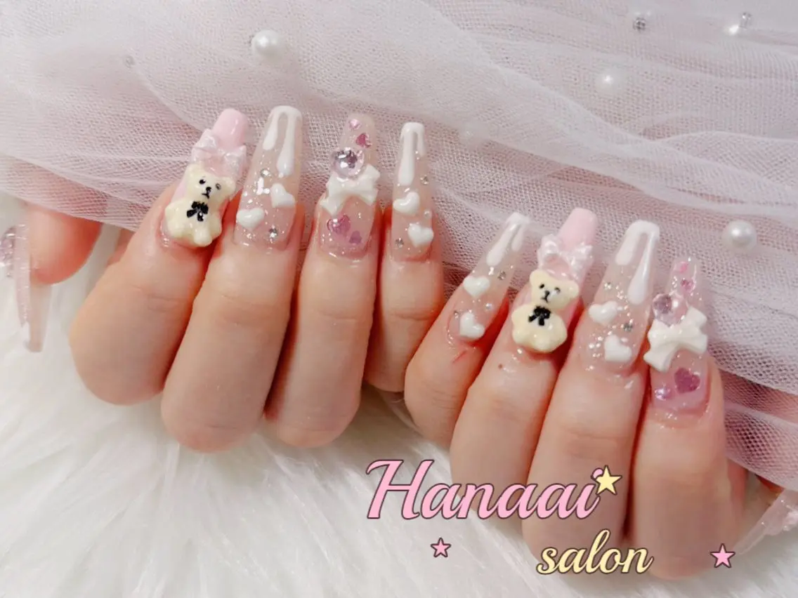 ネイル 韓国ネイル マグネットネイル 持ち込み ニュアンスネイル ワンカラーネイル Hanaai Salon新大久保店のネイルデザイン