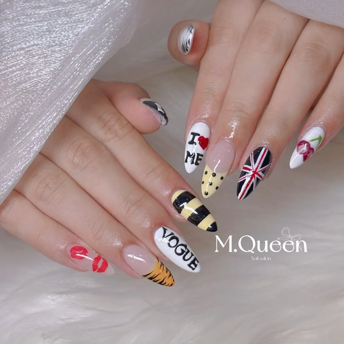 ネイル MQueen ネイルサロンのネイルデザイン