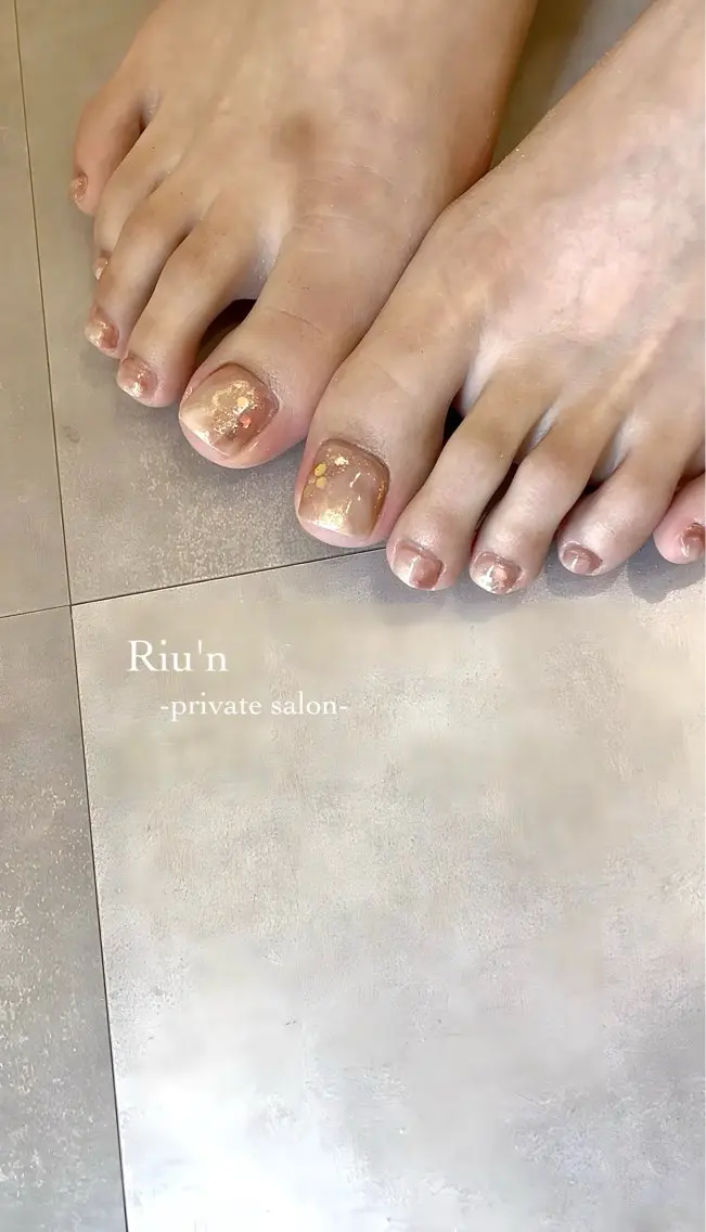 ネイル フットネイル Riu*n -private-のネイルデザイン