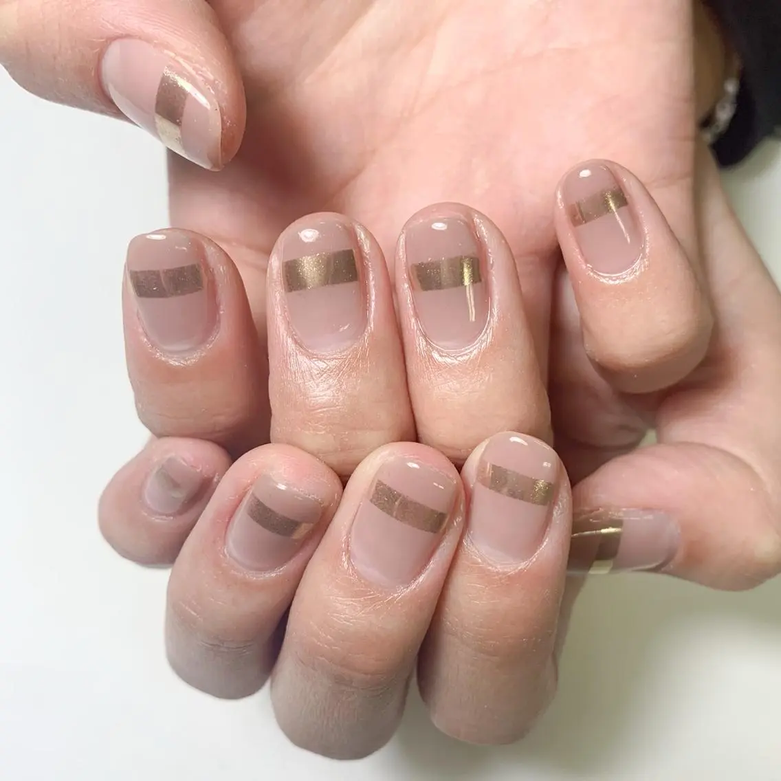 ネイル ハンドネイル FIORITURA aiのネイルデザイン
