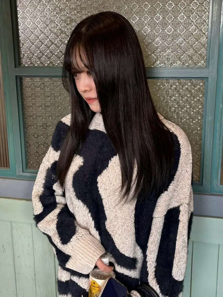 髪質改善ストレート + カラーの写真