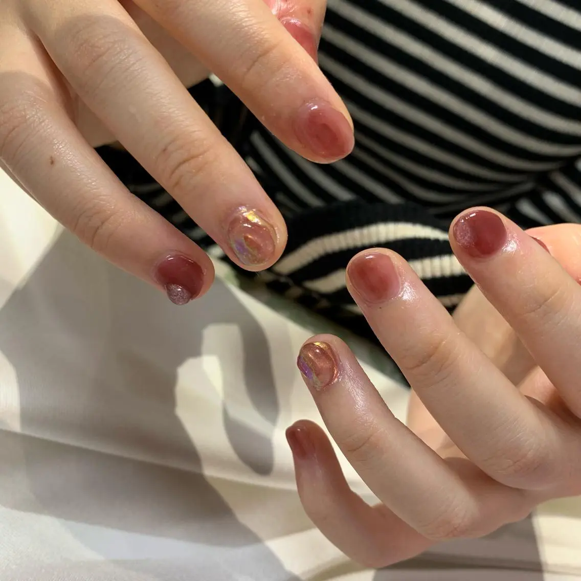 ネイル ニュアンスネイル ピンク マキノ ユイのネイルデザイン