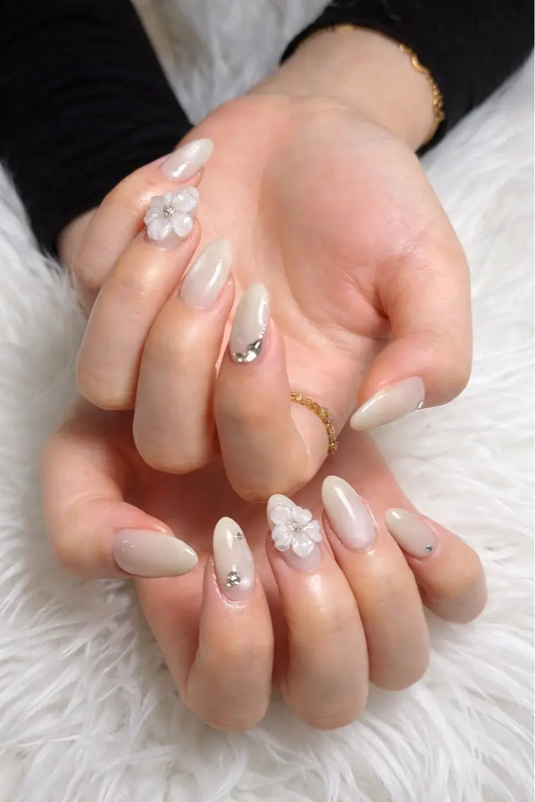 ネイル アートネイル ジェルネイル マグネットネイル ニュアンスネイル シンプルネイル ハンドネイル Ryu Nail NekoChanのネイルデザイン