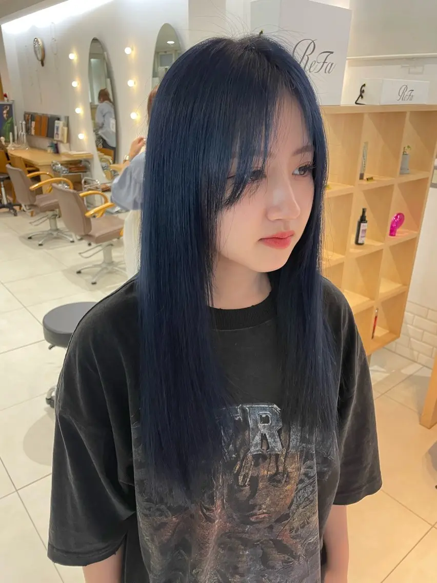 ロング 顔まわりレイヤー 姫カット 韓国風ヘア レイヤーカット ロング 🧸SAKI🎀 韓国レイヤーのヘアスタイル