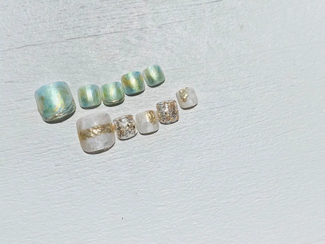 ネイル Ada sae𓂃 𓈒𓏸のネイルデザイン
