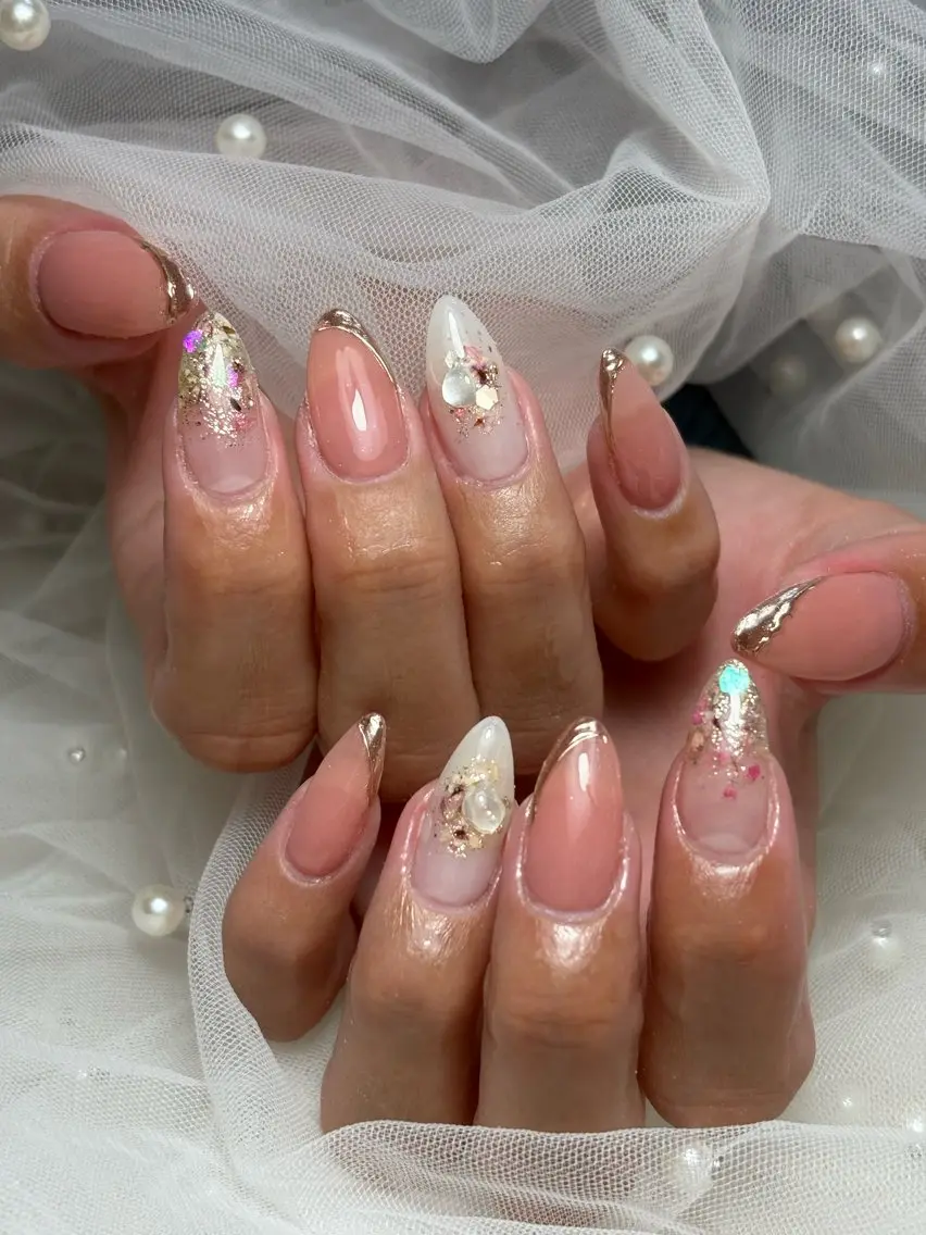 ネイル ハンドネイル フットネイル ✴︎ Delightのネイルデザイン